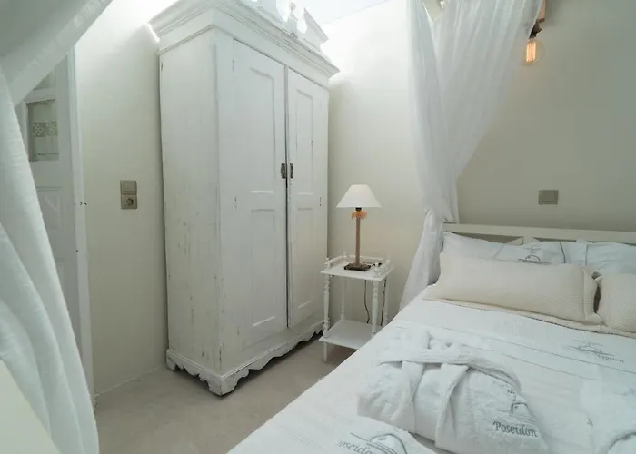 Poseidon Mansion Sunset *