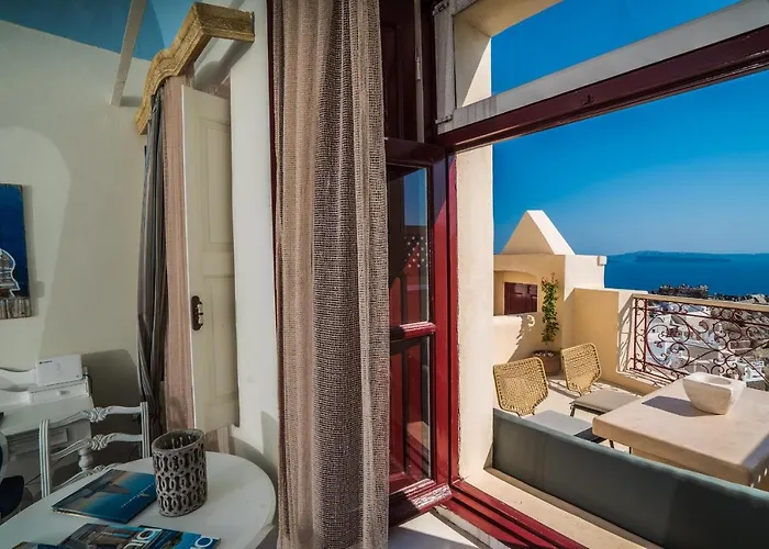 Poseidon Mansion Sunset * Oia (Santorini)