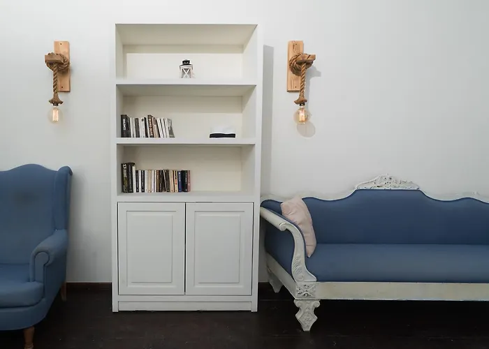 Poseidon Mansion Sunset Oia (Santorini)